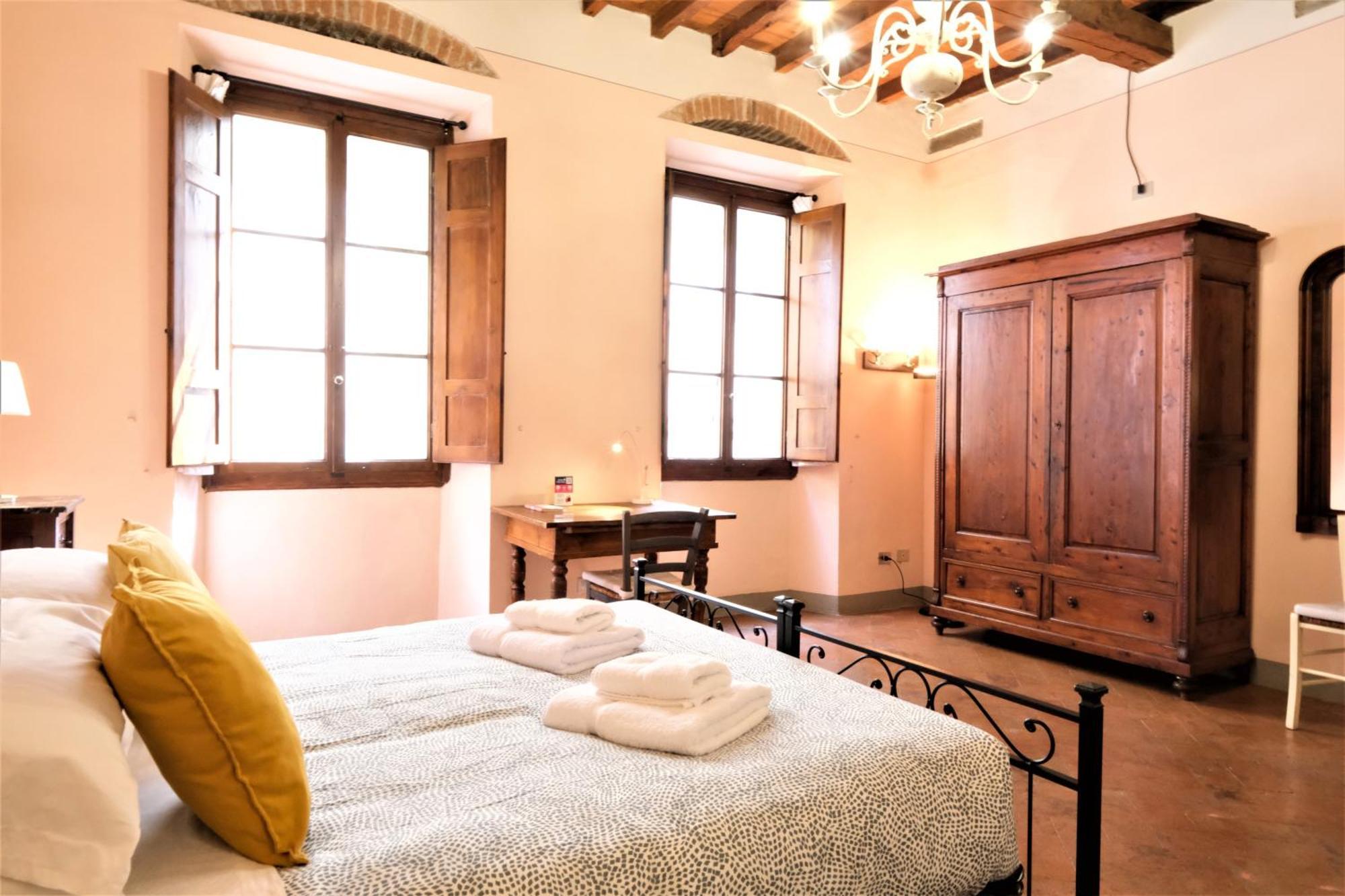 Wine Apartments Florence Pomino Bagian luar foto
