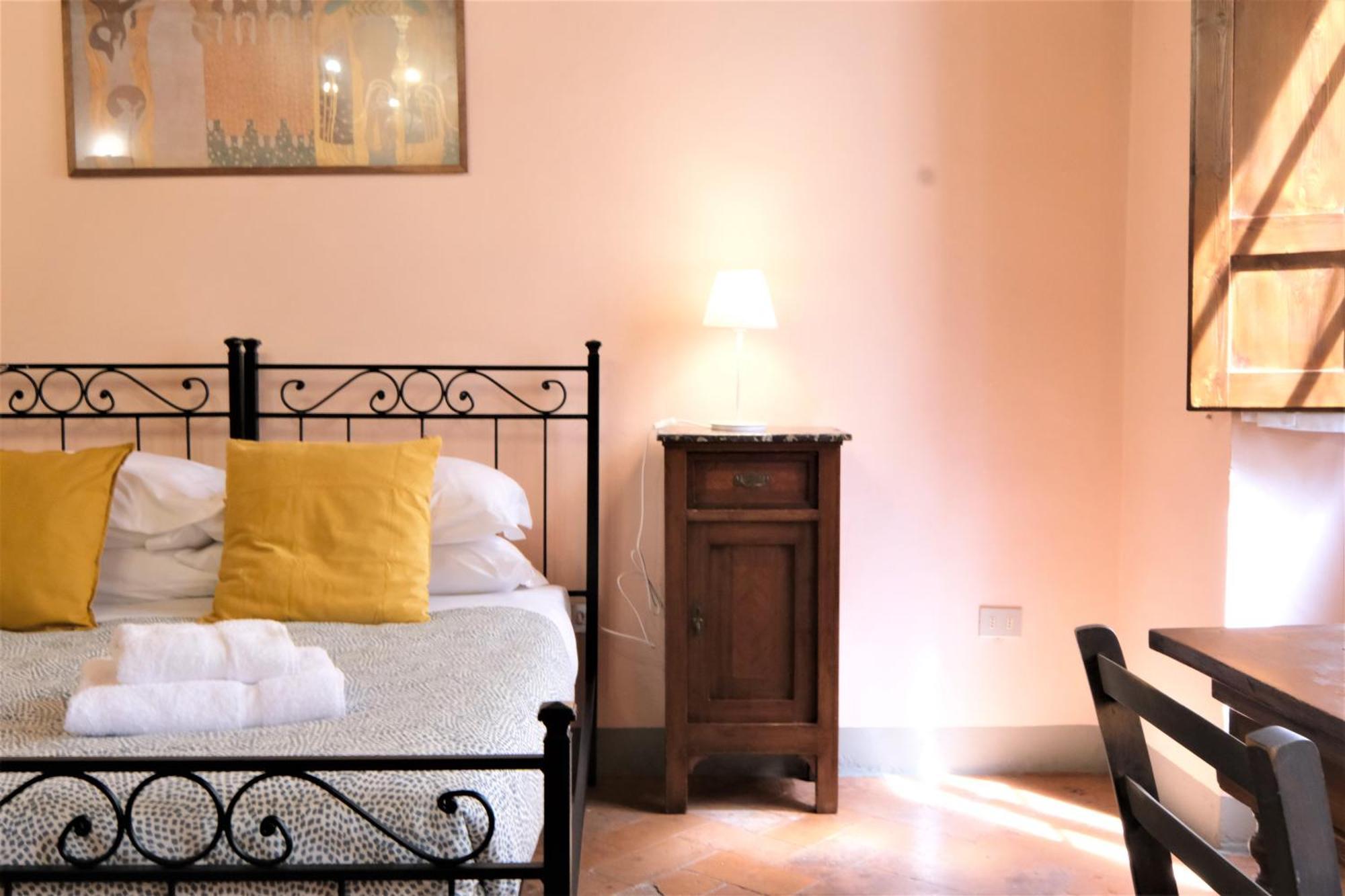 Wine Apartments Florence Pomino Bagian luar foto